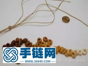 粘土制作鹅卵石形状串珠手链编法