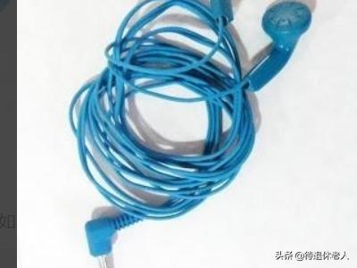 分享用耳机线编织手工手链教程？