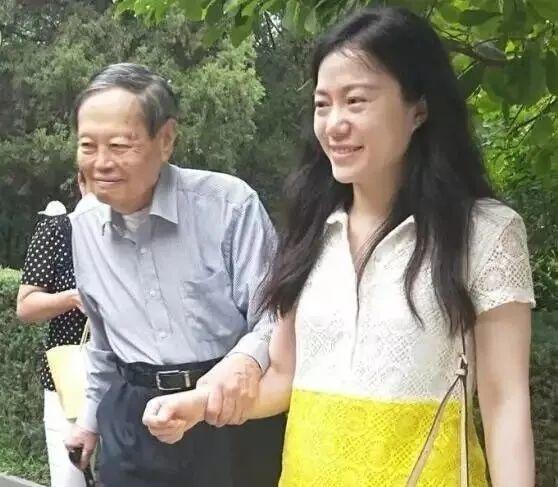 杨振宁和翁帆的儿子，杨振宁和翁帆生了宝宝吗,本文共（5926字）