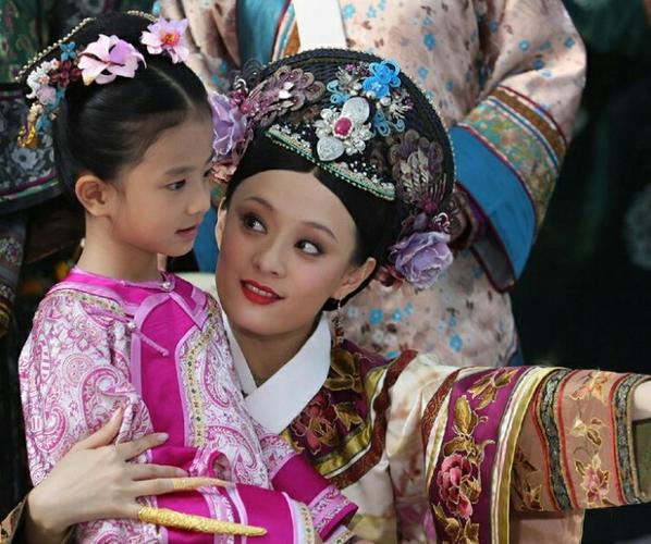 孙俪刘燕铭，孙俪跟谁同居了五年(孙俪同居3年的是)