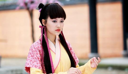 刘娜萍真实年龄多大了,她和陈乔恩、辛芷蕾长的好像对比照　本文共（1353字）