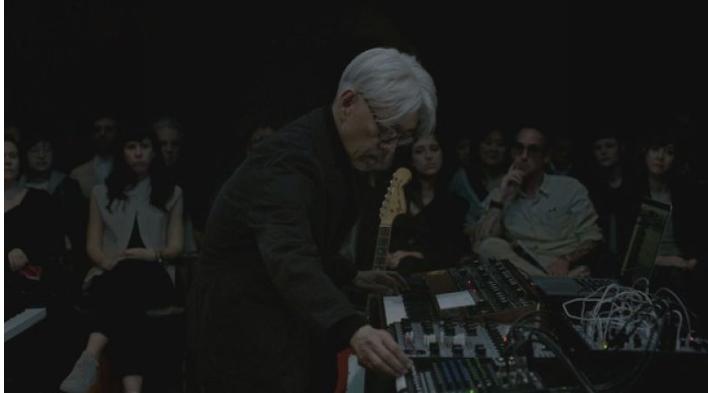 坂本龙一为什么叫教授？坂本龙一年轻时超帅